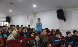 Başkan Arslan gençlerin sorularını cevapladı