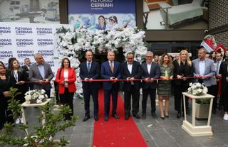 Özel Fizyorad Cerrahi Tıp Merkezi törenle açıldı