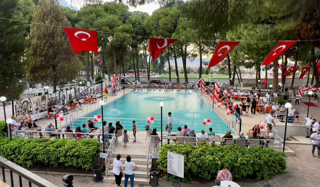 Sarayköy’de Havuz Sosyal Tesisleri bir başka güzel oldu