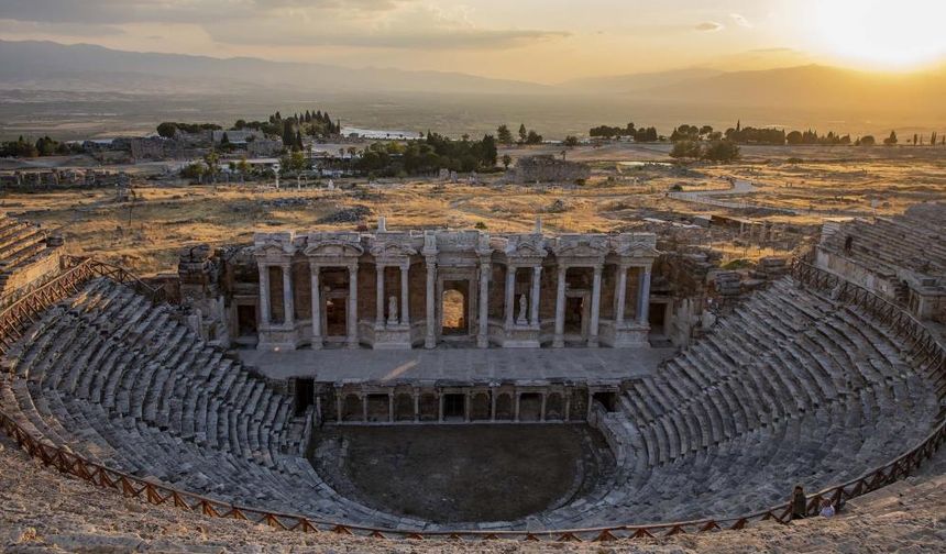 Hierapolis, Türkiye’de en çok ziyaret edilen 3. ören yeri oldu