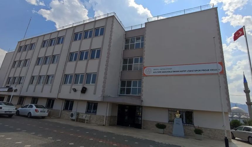 Denizli’de Anadolu İmam Hatip Lisesi Spor Proje Okulu açıldı